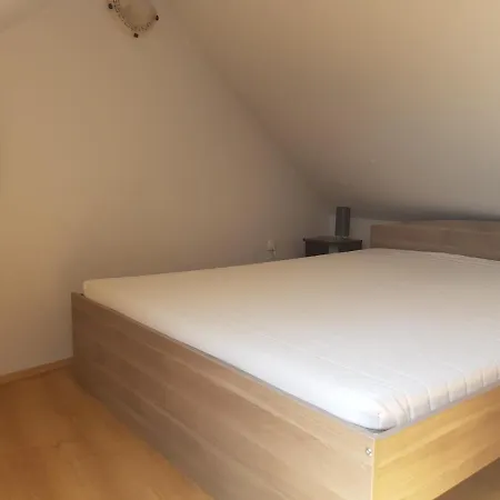 Zoli Apartmanok-adri Koelcsey 32 *