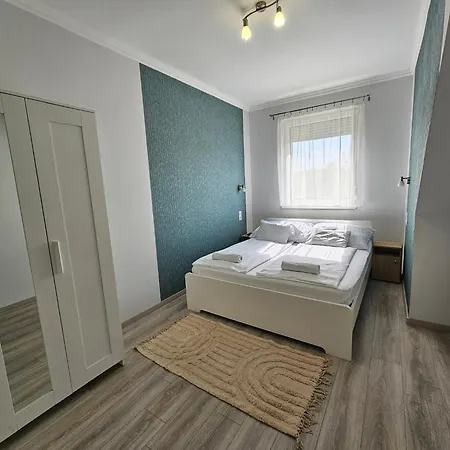 Zoli Apartmanok-adri Koelcsey 32 Hajdúszoboszló