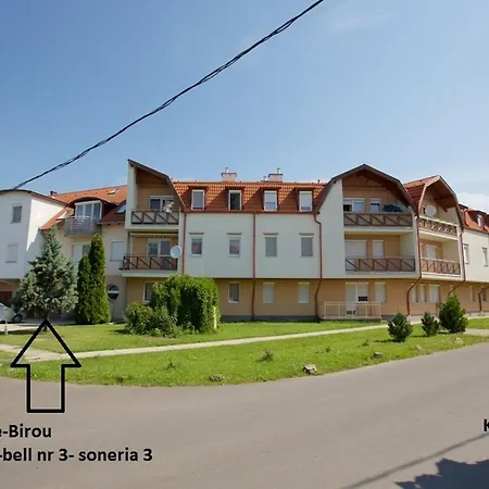 Zoli Apartmanok-adri Koelcsey 32 * Hajdúszoboszló