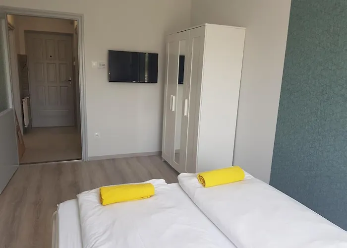 Zoli Apartmanok-adri Koelcsey 32 公寓 *